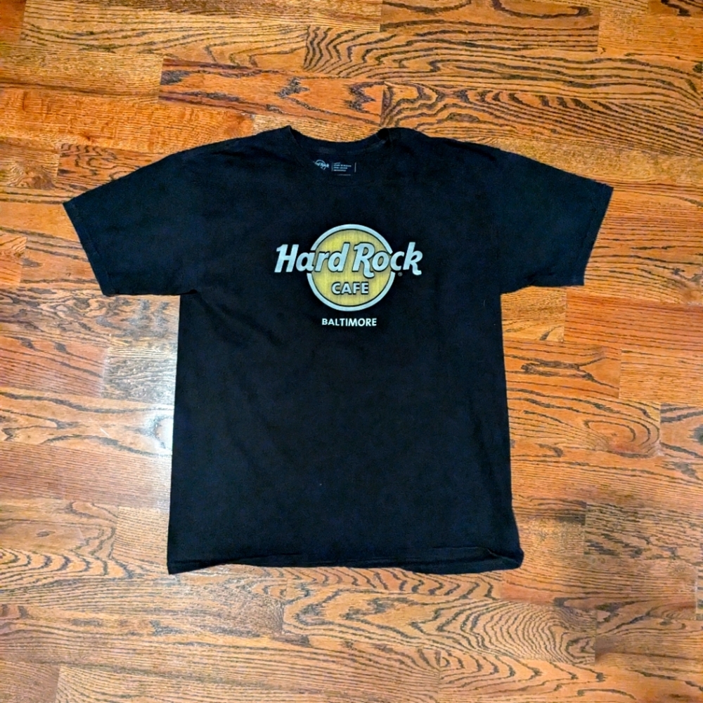 Hard Rock Cafe shirt